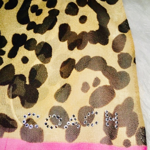 NWOT Vintage 💯% Authentic Coach Silk Scarf. - Picture 3 of 3